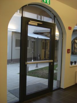 Ganzglasanlagen & Nurglastüren von Glas Sajko GmbH in Feldkirchen bei Graz